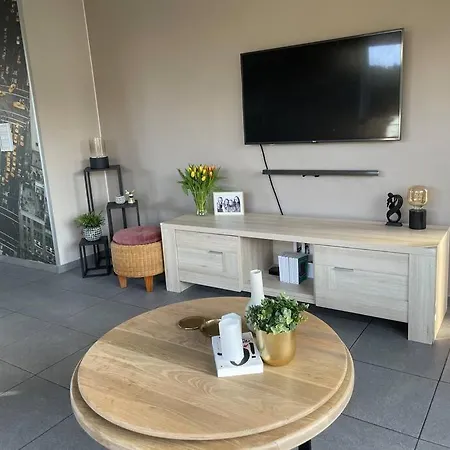 Prachtige Prive Voor 6 Volwassenen + 2 Kids Villa De Panne