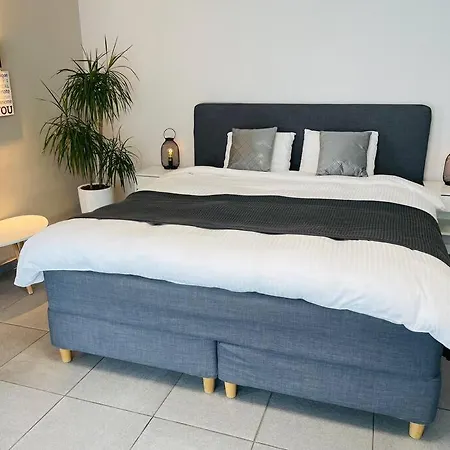 Prachtige Prive Voor 6 Volwassenen + 2 Kids *